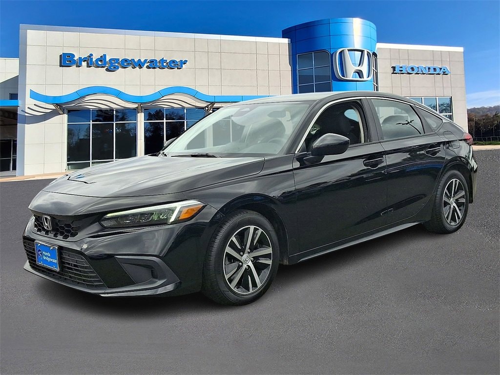 Used 2024 Honda Civic LX Hatchback