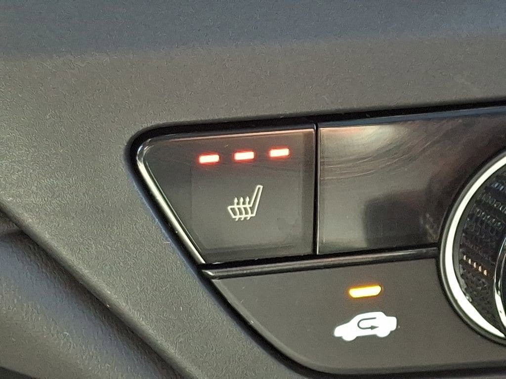 2025 Honda Accord SE - Photo 25