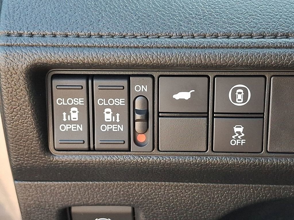2024 Honda Odyssey EX-L - Photo 28