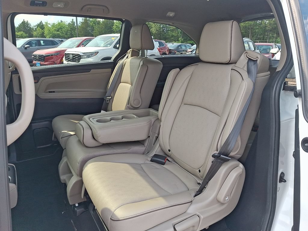 2023 Honda Odyssey Elite - Photo 10