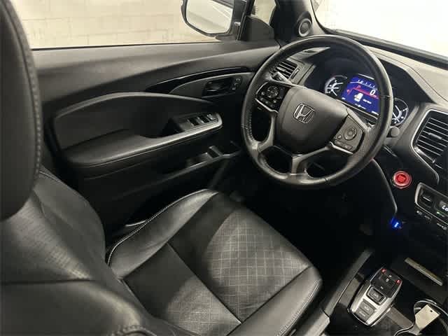 Thumbnail: 2023 Honda Passport - 12