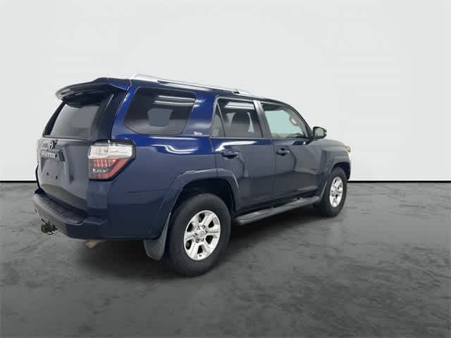 Thumbnail: 2015 Toyota 4Runner - 4