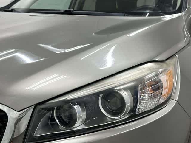 Thumbnail: 2017 Kia Sorento - 31