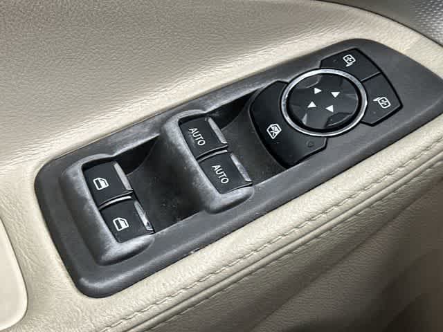 Thumbnail: 2014 Ford Explorer - 20