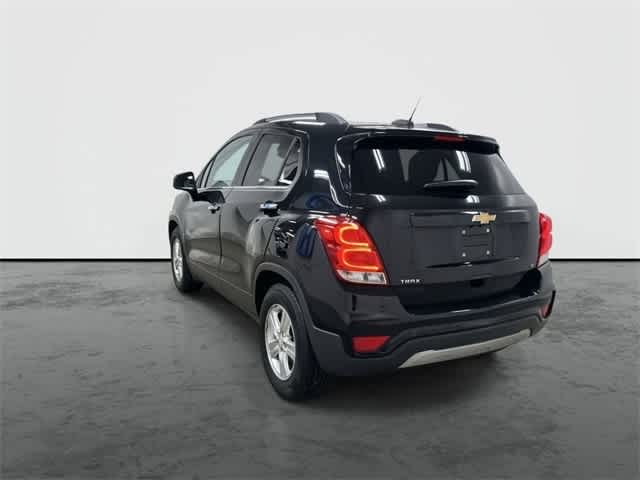 2018 Chevrolet Trax LT photo 2