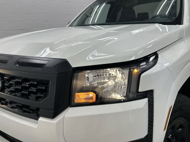 Thumbnail: 2025 Nissan Frontier - 30