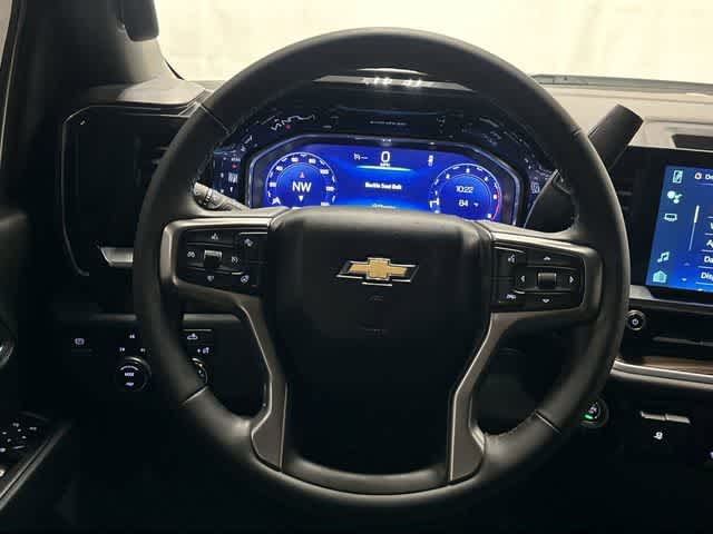 Thumbnail: 2024 Chevrolet Silverado 2500 - 15