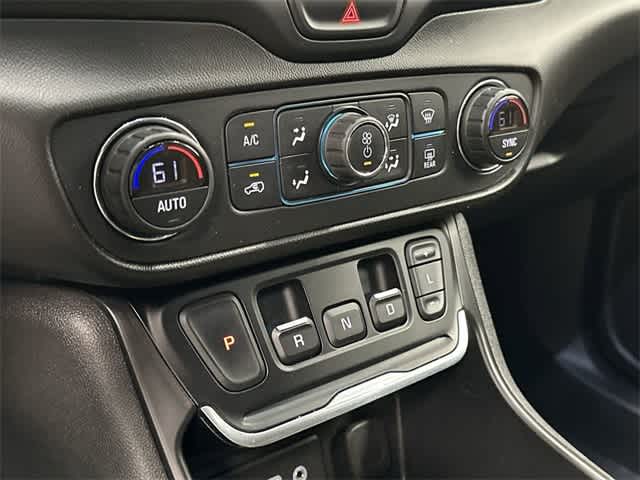 Thumbnail: 2020 GMC Terrain - 24