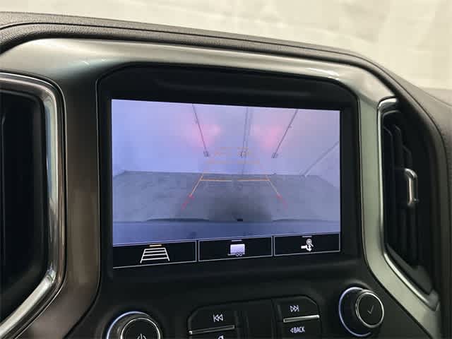 Thumbnail: 2020 Chevrolet Silverado 1500 - 23