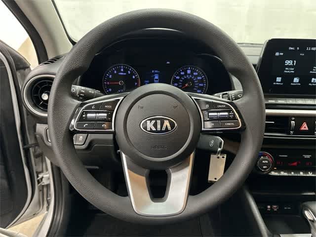 Thumbnail: 2019 Kia Forte - 15