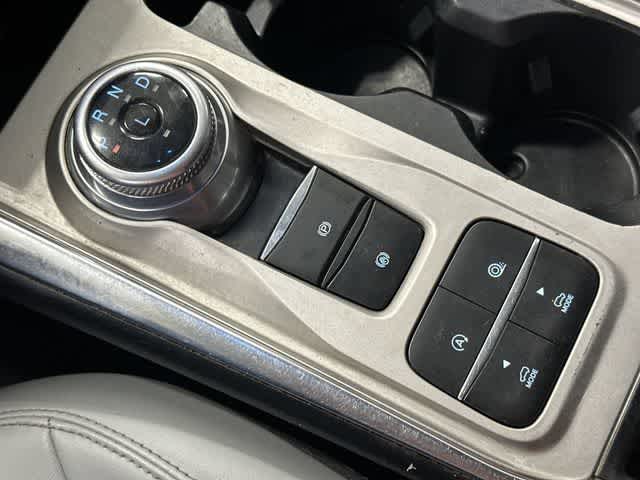 Thumbnail: 2021 Ford Explorer - 23