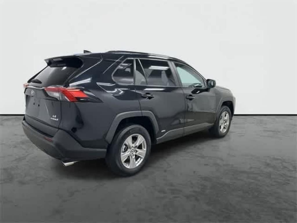 Used 2024 Toyota RAV4 Hybrid LE SUV