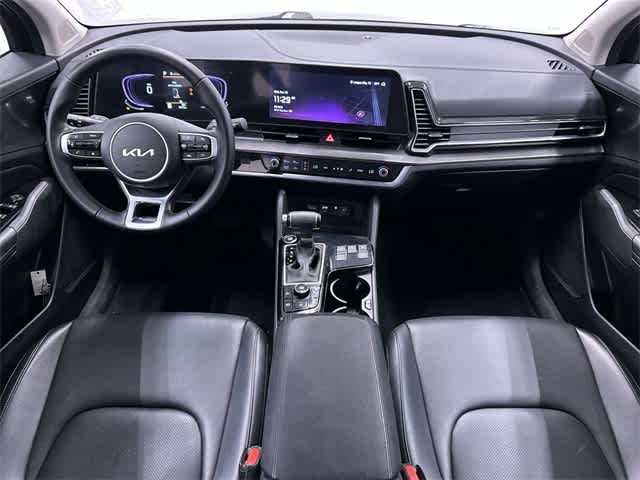 2024 Kia Sportage EX 13