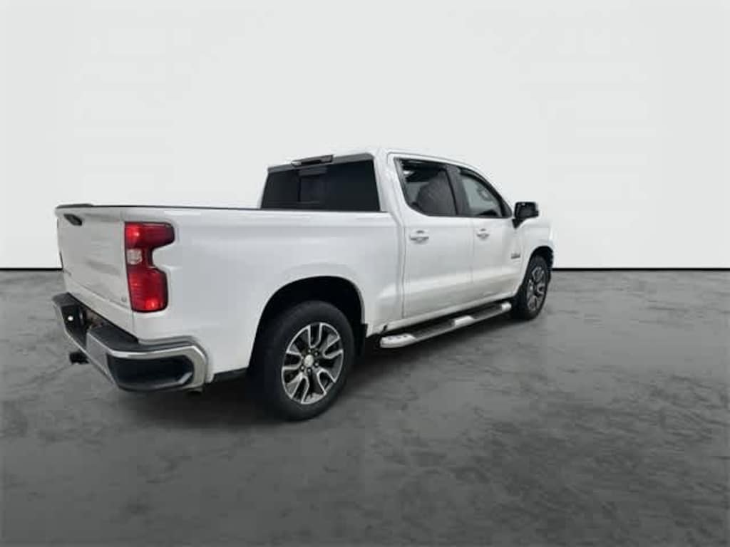 Used 2020 Chevrolet Silverado 1500 LT Truck Crew Cab