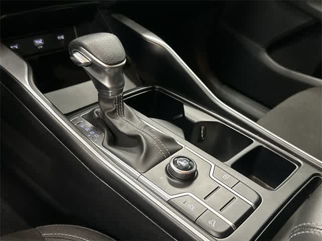 Thumbnail: 2023 Kia Sorento - 24