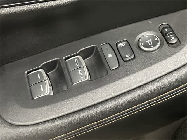 Thumbnail: 2024 Honda HR-V - 20