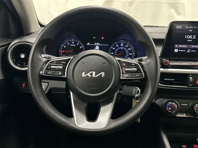 Thumbnail: 2024 Kia Forte - 15