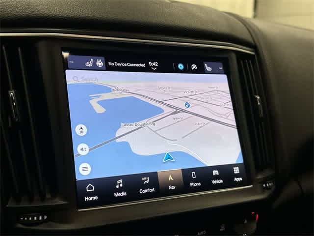 Thumbnail: 2023 Maserati Levante - 24