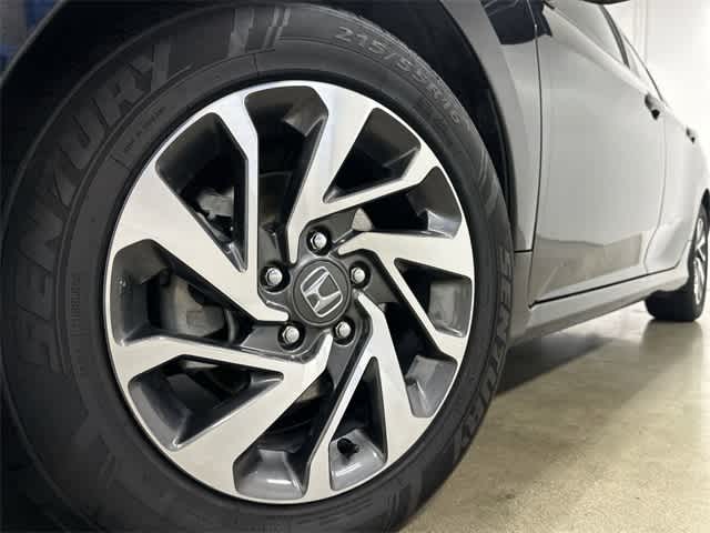 Thumbnail: 2017 Honda Civic - 28