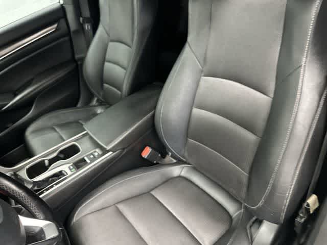 Thumbnail: 2019 Honda Accord - 10