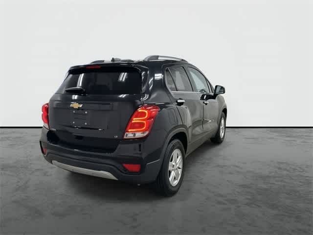 2018 Chevrolet Trax LT photo 3
