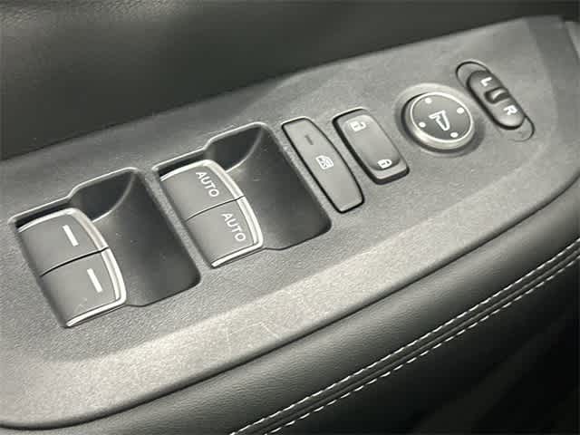 Thumbnail: 2025 Honda HR-V - 20