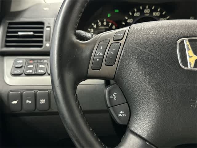 Thumbnail: 2005 Honda Odyssey - 17