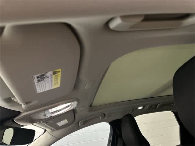 Thumbnail: 2024 Volvo XC60 - 28