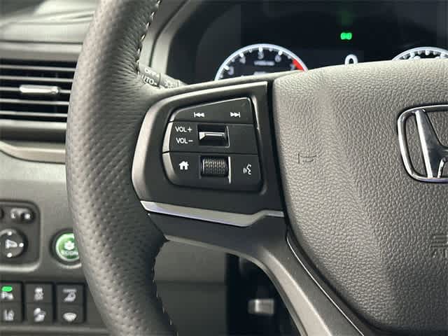 Thumbnail: 2025 Honda Ridgeline - 17