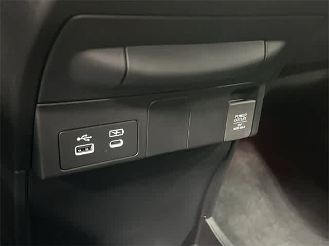 Thumbnail: 2026 Honda Odyssey - 25