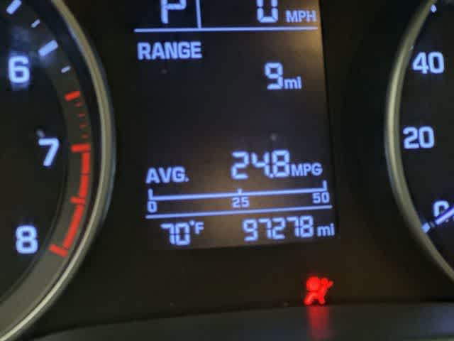 Thumbnail: 2017 Hyundai Elantra - 16