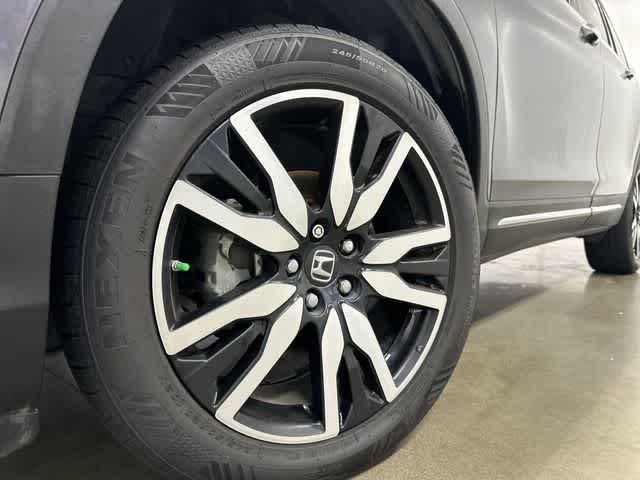 Thumbnail: 2019 Honda Pilot - 29