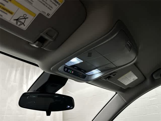 Thumbnail: 2024 Chevrolet Equinox - 21