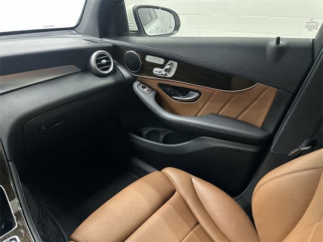 Thumbnail: 2020 Mercedes-Benz GLC - 13