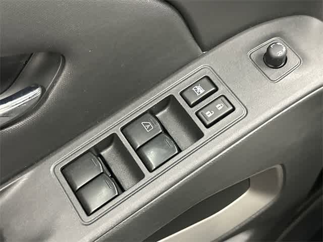 Thumbnail: 2022 Nissan Frontier - 20