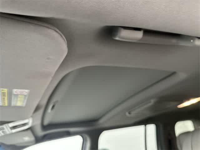 Thumbnail: 2012 Honda Pilot - 27