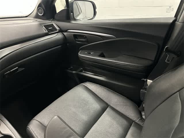 Thumbnail: 2022 Honda Passport - 13