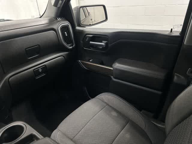 Thumbnail: 2019 Chevrolet Silverado 1500 - 13