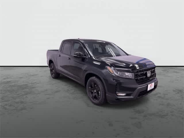 2025 Honda Ridgeline Black Edition photo 2