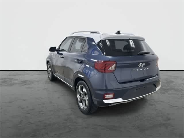Thumbnail: 2022 Hyundai Venue - 2