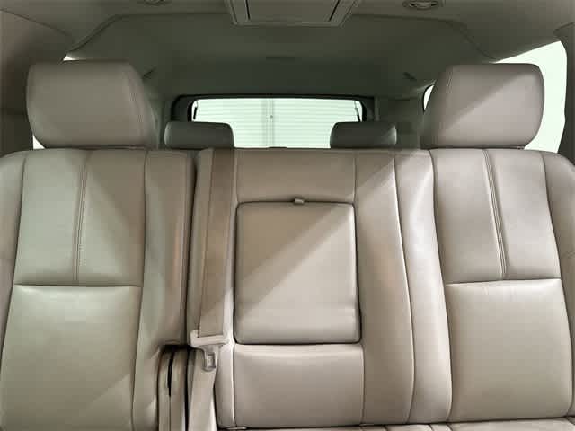 Thumbnail: 2013 Chevrolet Suburban - 14