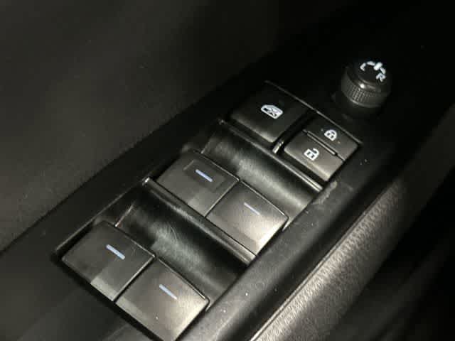 Thumbnail: 2025 Toyota Camry - 20