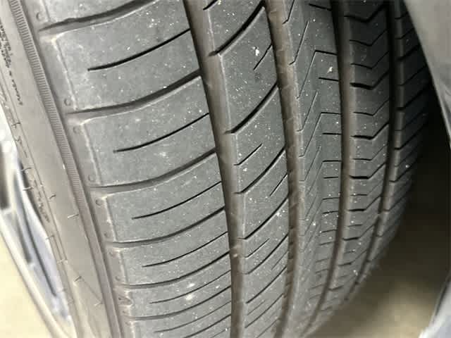 Thumbnail: 2010 Dodge Challenger - 29