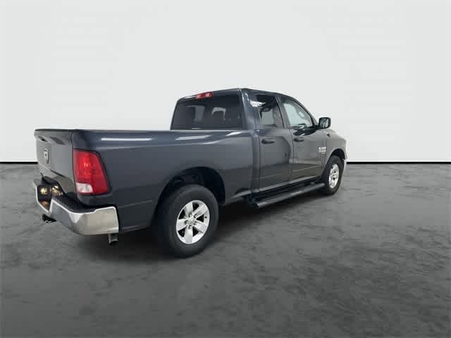 Thumbnail: 2020 RAM 1500 Classic - 4