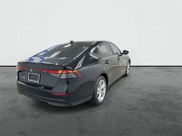2025 Honda Accord LX photo 3