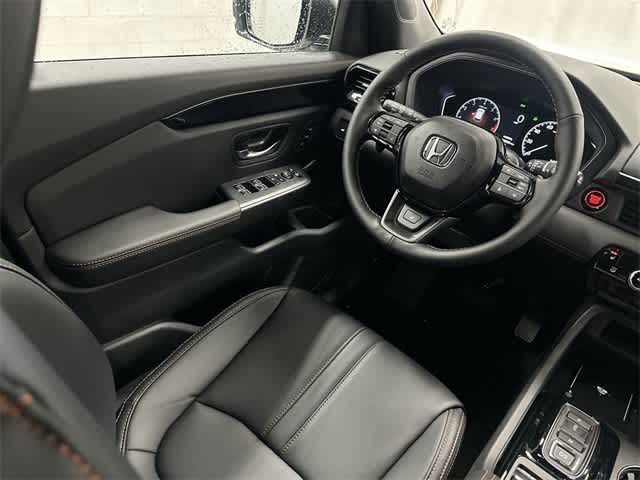 Thumbnail: 2025 Honda Pilot - 12