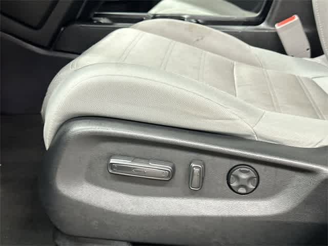 Thumbnail: 2019 Honda CR-V - 26