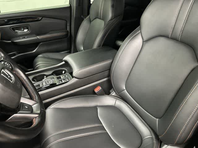 Thumbnail: 2024 Honda Pilot - 10