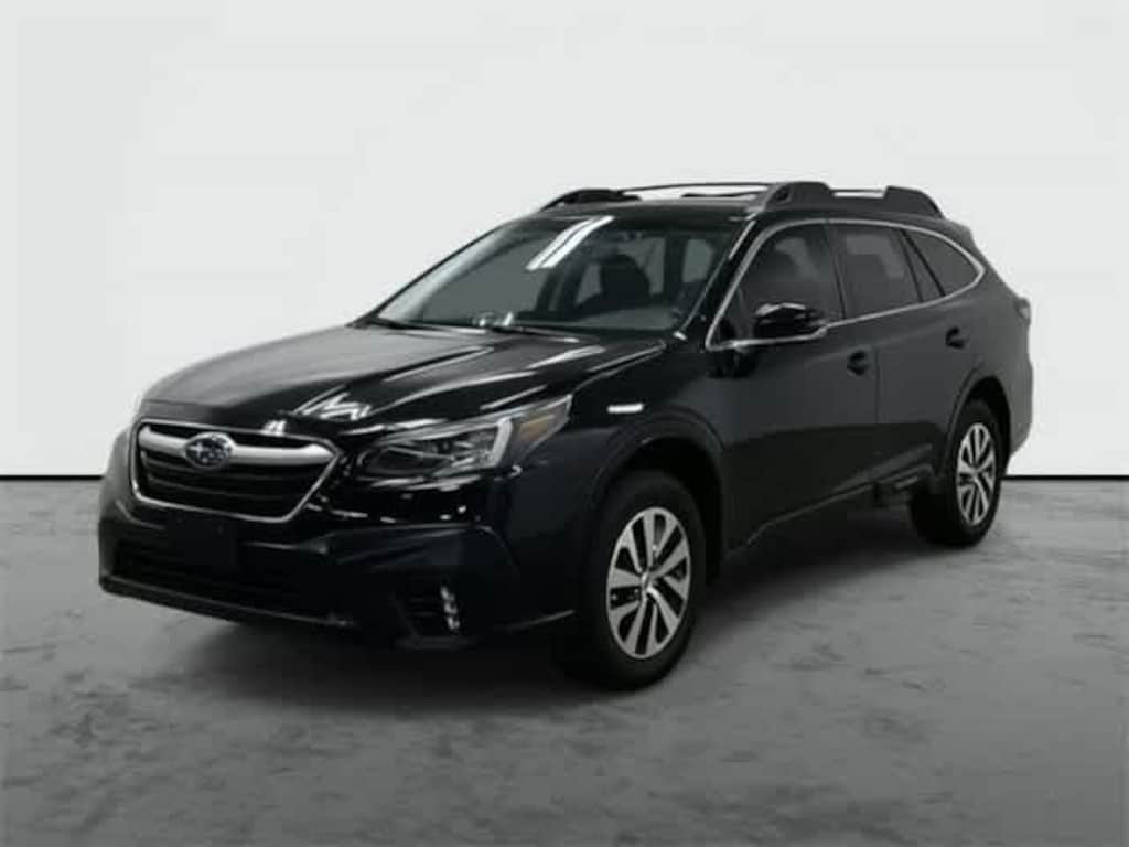 Used 2022 Subaru Outback Premium SUV