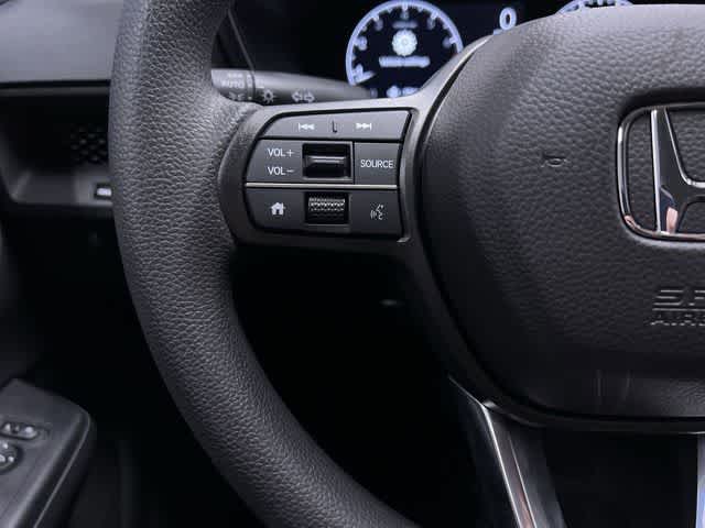 2025 Honda CR-V LX - Photo 18